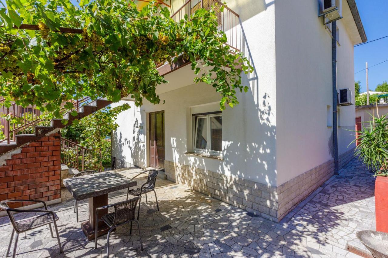 Apartment Eugen Crikvenica Exterior photo